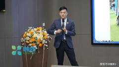 确保讲授内容一直领先市场1-2本